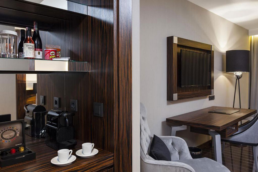 Ramada Hotel & Suites by Wyndham Sisli Istanbul - Penthouse Suite