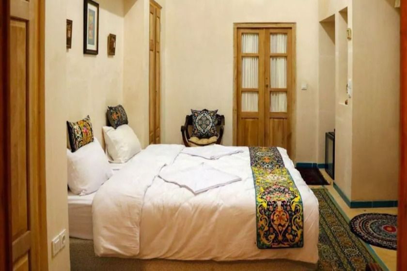 اقامتگاه سنتی کاشانه روشن کاشان - اتاق