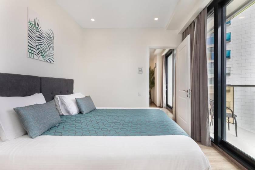 Beachfront Bellevue Residence Suites - One-Bedroom Apartment