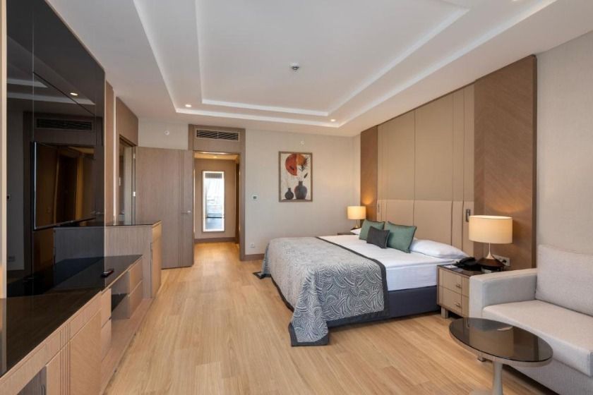 Miracle Resort Hotel Antalya - Family Suite