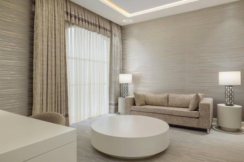 Sheraton Batumi Hotel - Deluxe Room, Guest room, 1 King