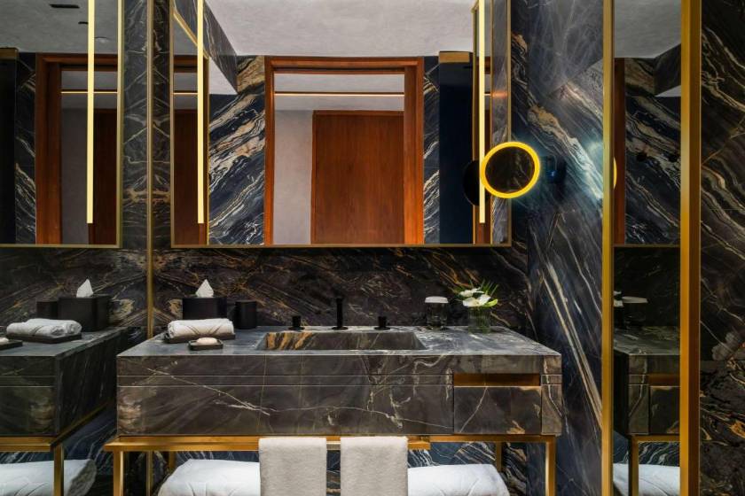 Rixos Tersane Istanbul - Junior Suite with Partial Sea View