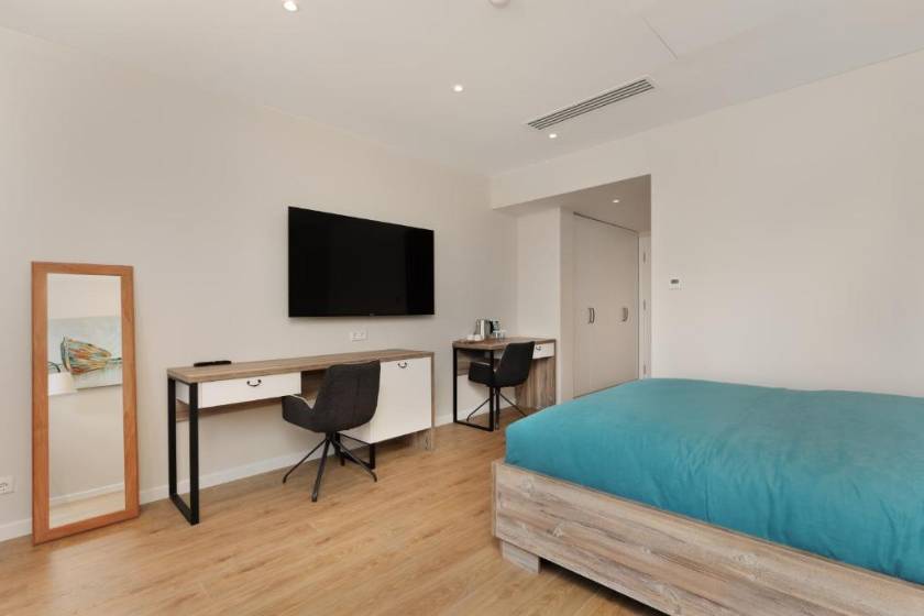 Boulevard Hotel Batumi - King Room with Balcony