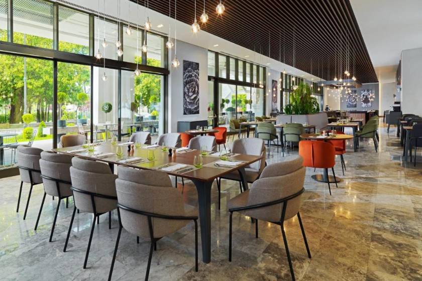 Sheraton Batumi Hotel - restaurant