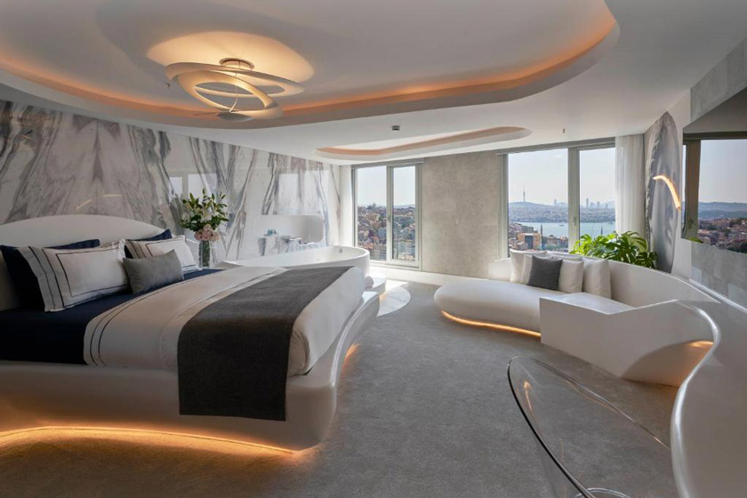 Richmond Istanbul - White Suite