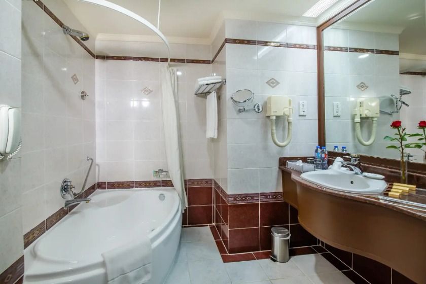 Grand Excelsior Hotel Deira Dubai - Executive Suite