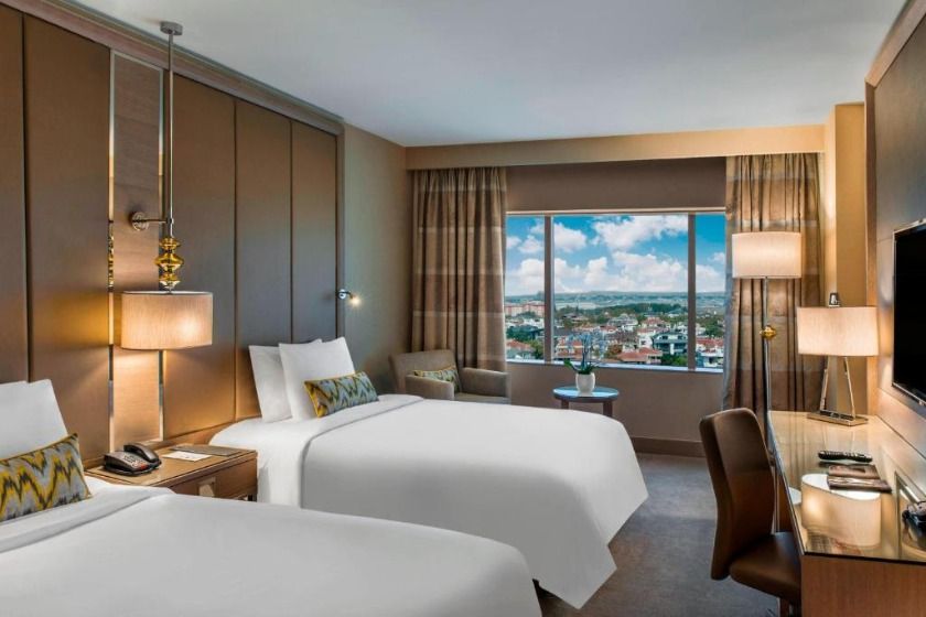 Renaissance Polat Istanbul - Executive Twin Room with City View