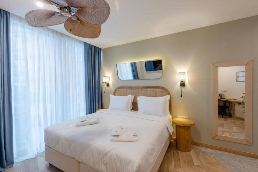 MiraMar Luxury Residences - Superior Double Room