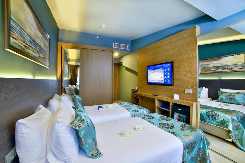 The Tango Hotel İstanbul - Triple (3 Adults)