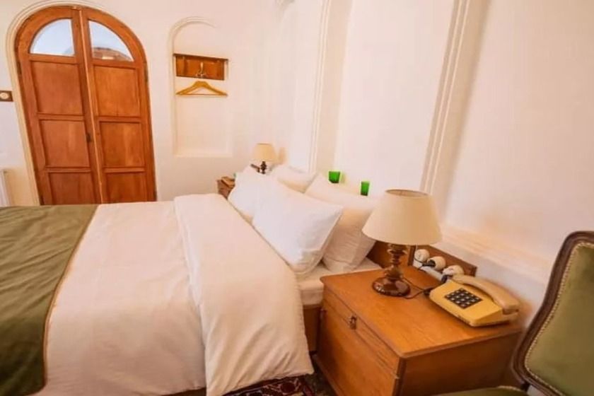 اقامتگاه سنتی سرای مهربانو شیراز - اتاق