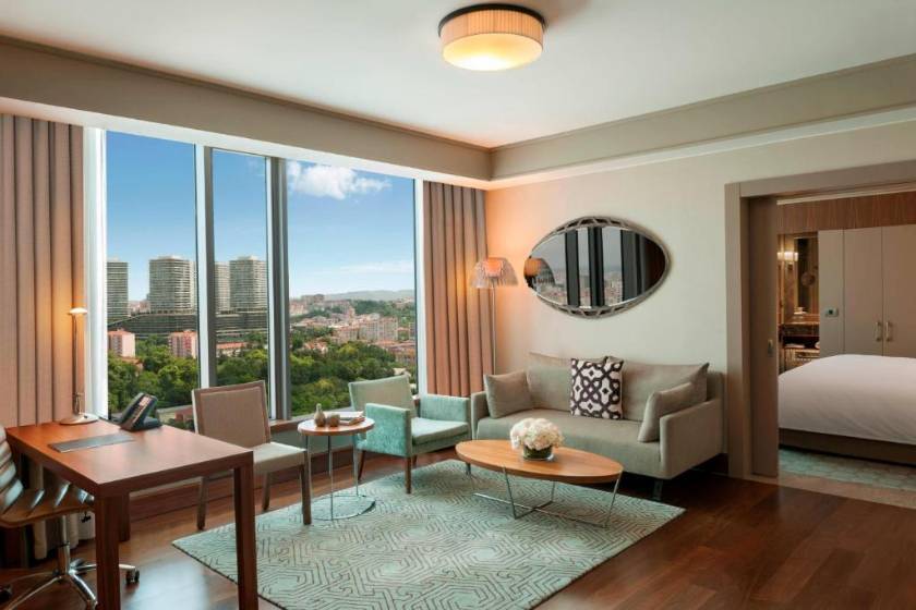 Renaissance Istanbul Polat Bosphorus Hotel - Junior Suite City View With Lounge Access