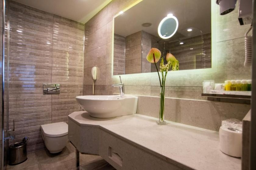 Richmond Istanbul - Deluxe Triple Room with Bosphorus View