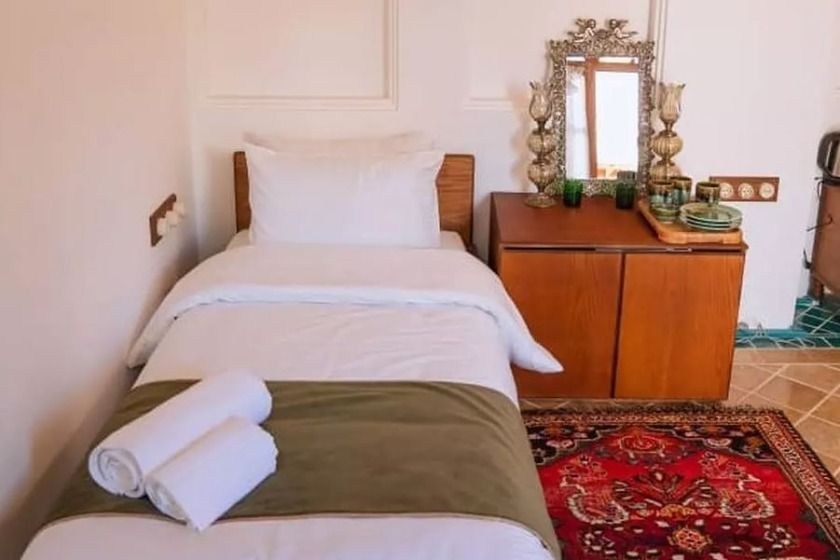 اقامتگاه سنتی سرای مهربانو شیراز - اتاق