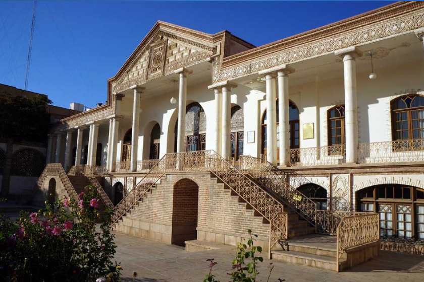 موزه قاجار تبریز کجاست؟
