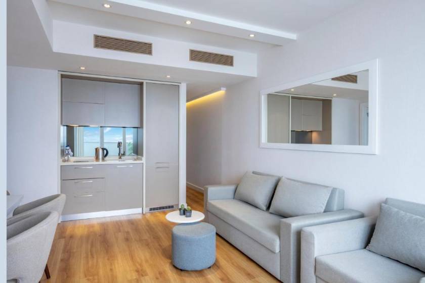 Alliance Palace Batumi - Suite with Sea View