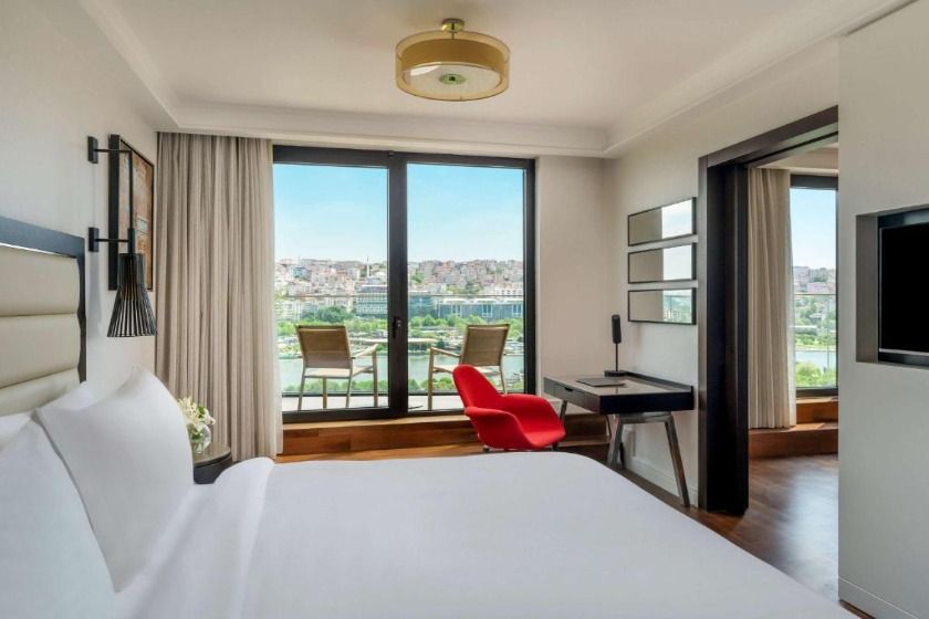 Movenpick Istanbul Hotel Golden Horn Istanbul - Golden Horn Suite King
