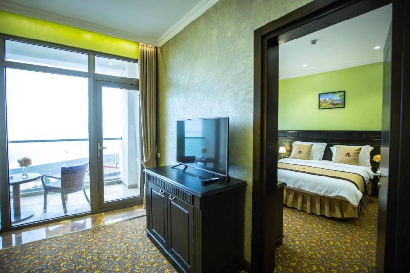 Colosseum Marina Hotel - Executive Suite