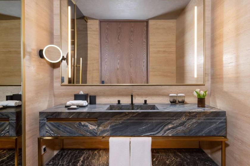 Rixos Tersane Istanbul - Premium King Room with Partial Sea View