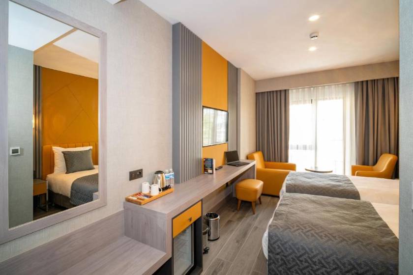 Icon Hotel Bomonti - Deluxe Twin Room