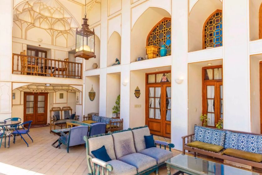 اقامتگاه سنتی بخردی اصفهان - محوطه