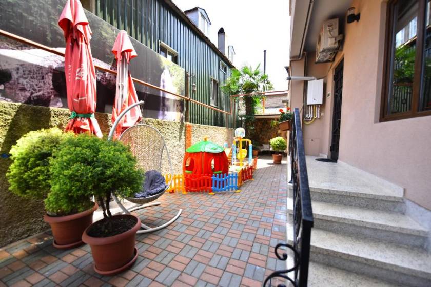 Hotel Phaliashvili - facade