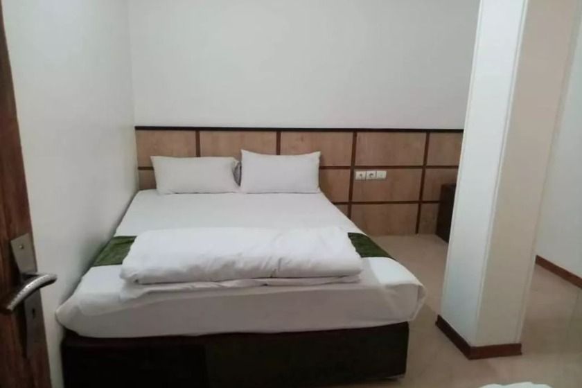 هتل آپارتمان معین درباری مشهد - اتاق