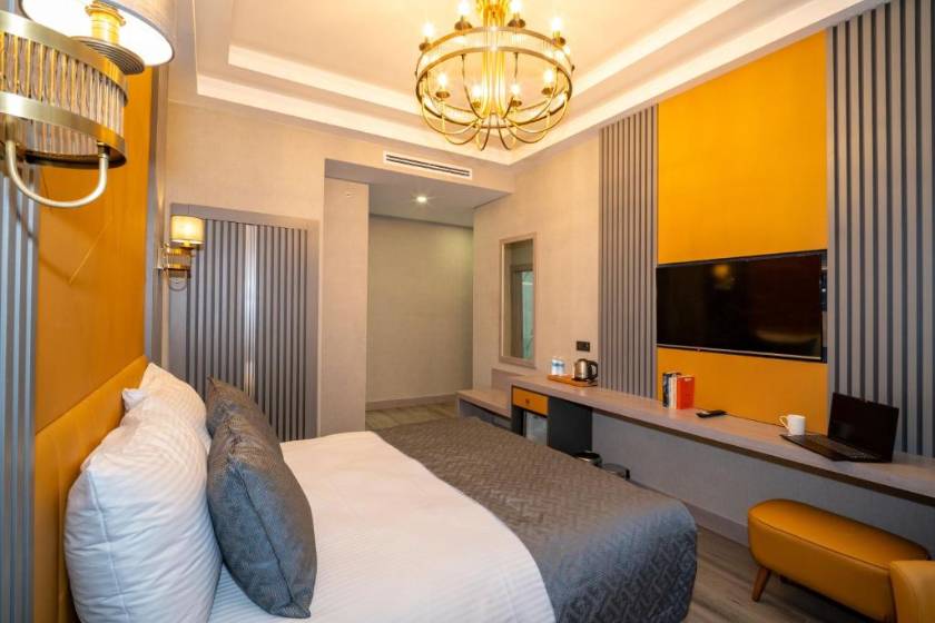 Icon Hotel Bomonti - Superior Double Room