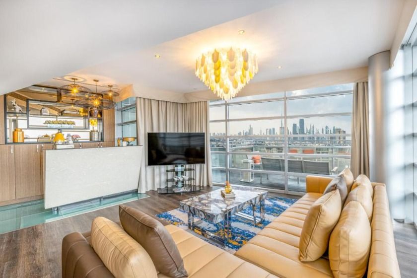Golden Sands Boutique Hotel-Dubai Creek Dubai - Golden Suite waterfront with Terrace