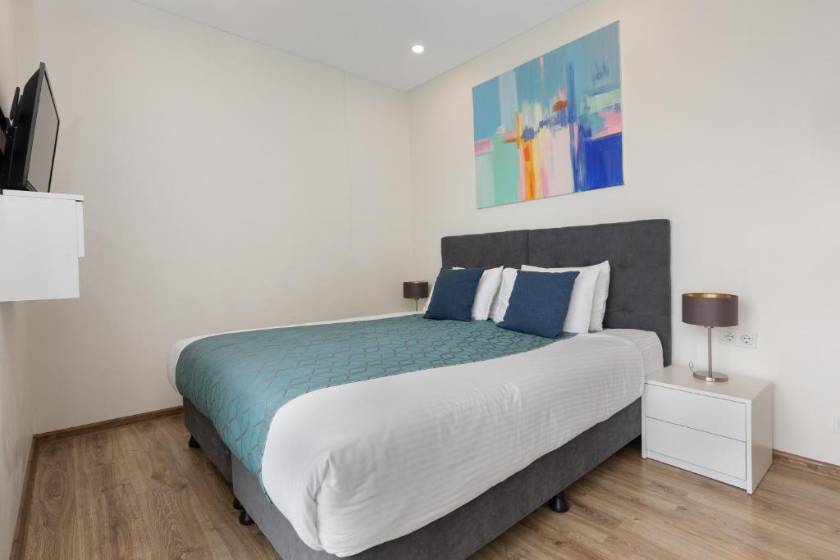 Beachfront Bellevue Residence Suites - Superior Suite with Sea View