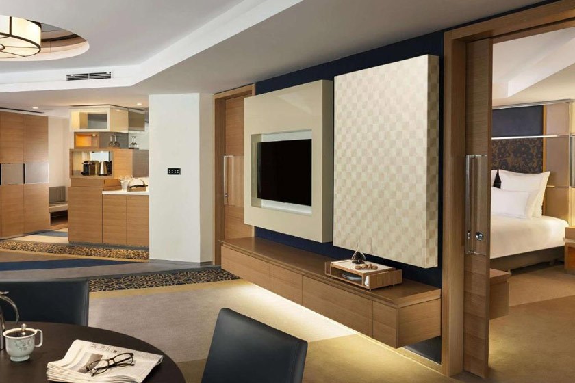 Swissotel The Bosphorus Istanbul - Deluxe Suite Garden View