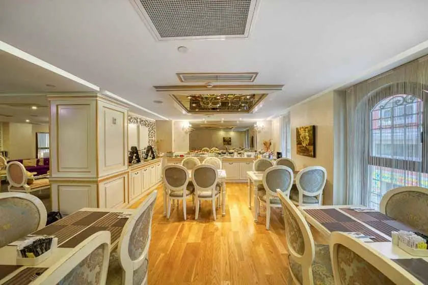 Crowne Plaza Istanbul - Old City an IHG Hotel Istanbul - Junior King Suite - Non-Smoking