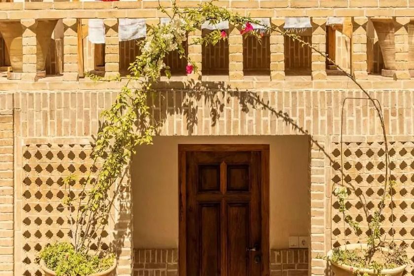 اقامتگاه سنتی کاشانه روشن کاشان - محوطه