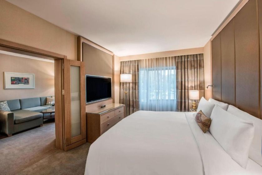 Renaissance Polat Istanbul - Family King Suite