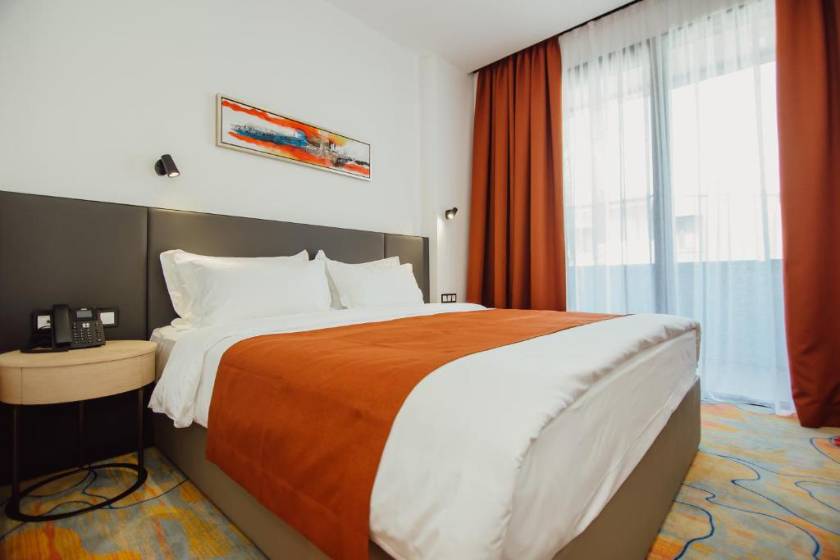 Graphic Hotel Batumi - Double Room with Balcony
