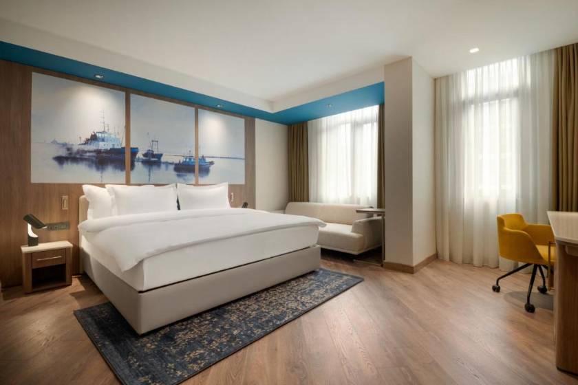La Quinta by Wyndham Batumi - Superior King Room