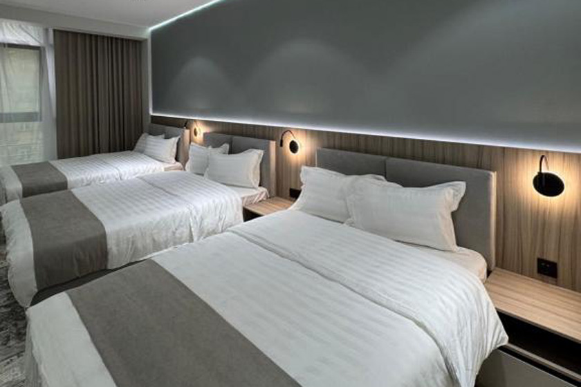 Asia Grand Hotel Dushanbe - Triple Room