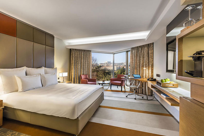 Swissotel The Bosphorus Istanbul - Swiss Advantage King Room with Garden View