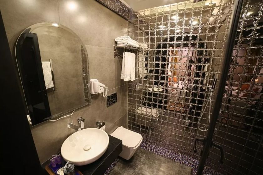 هتل بوتیک هنر اصفهان - اتاق