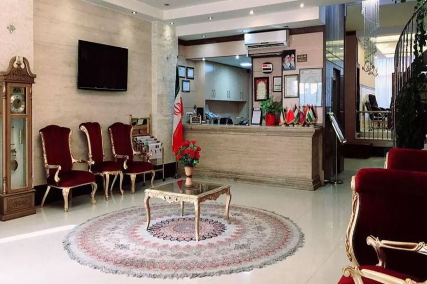 هتل آپارتمان معین درباری مشهد - پذیرش