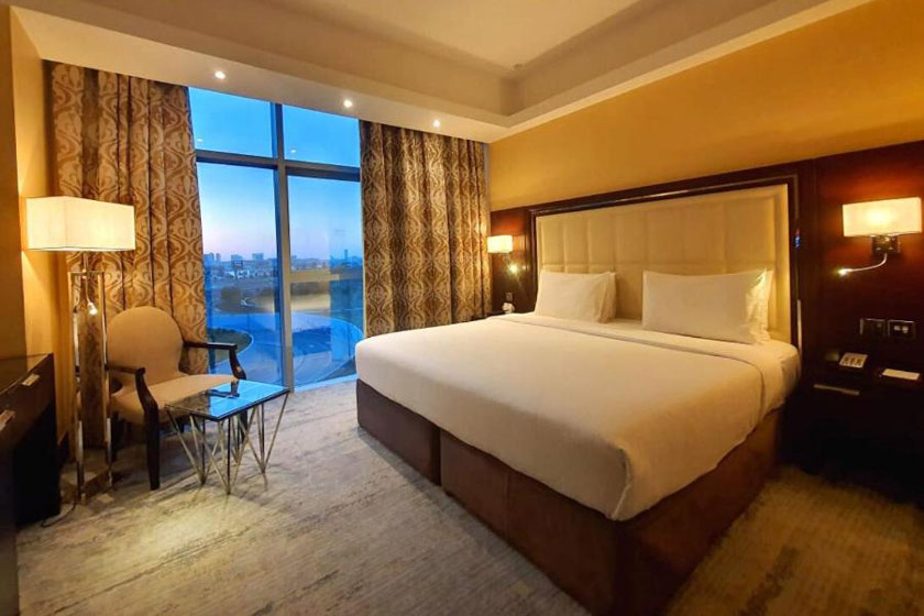 Copthorne Hotel Dubai - Superior King Room with Creek View