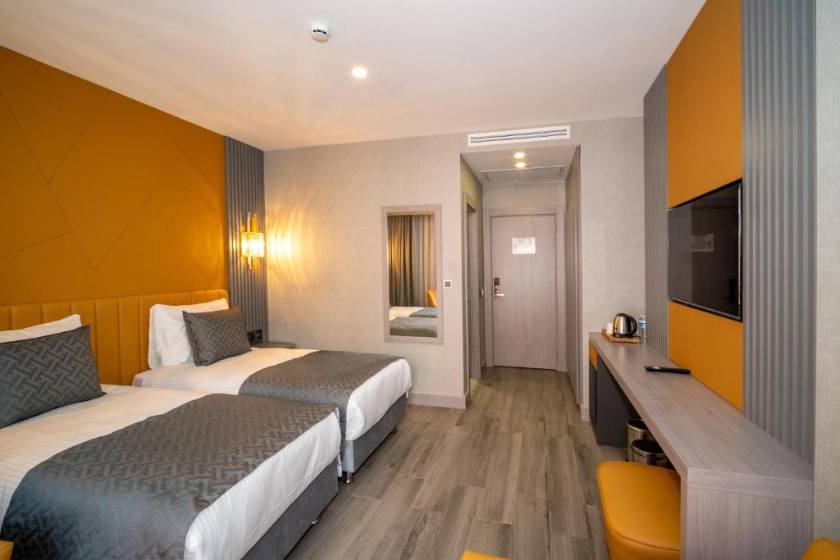 Icon Hotel Bomonti - Deluxe Twin Room