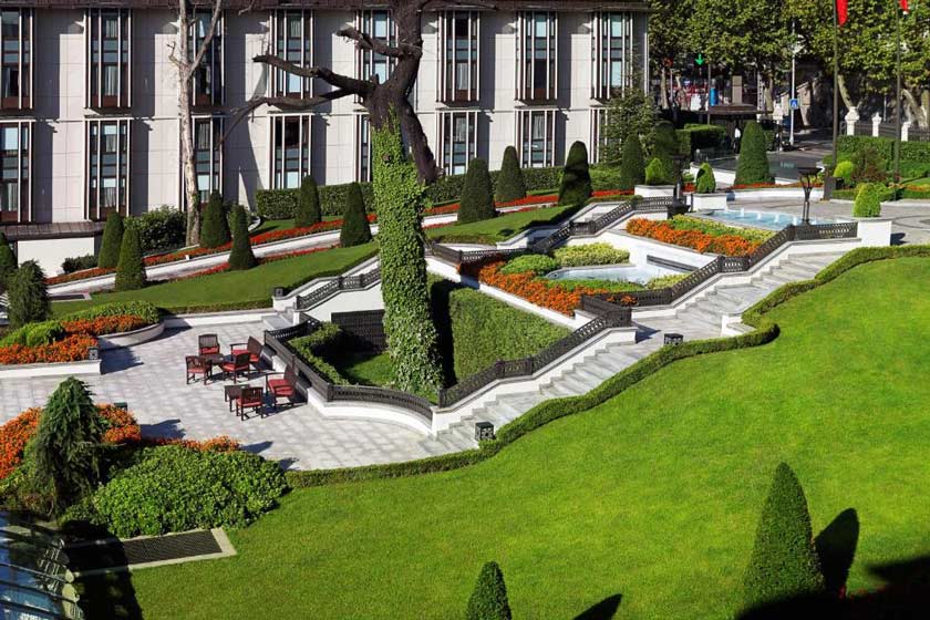 Four Seasons Hotel At The Bosphorus Istanbul - Courtyard room king bed 