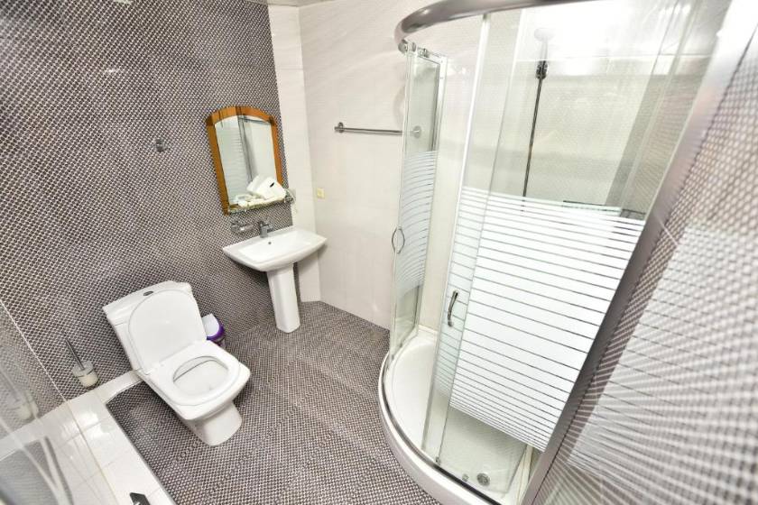 Hotel Phaliashvili - Two-Bedroom Apartment