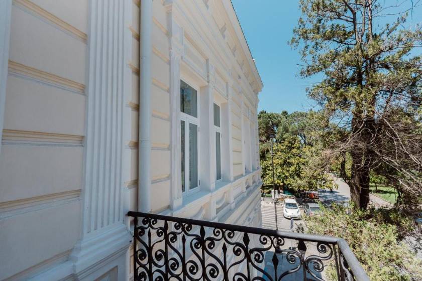 Boulevard Hotel Batumi - King Room with Balcony