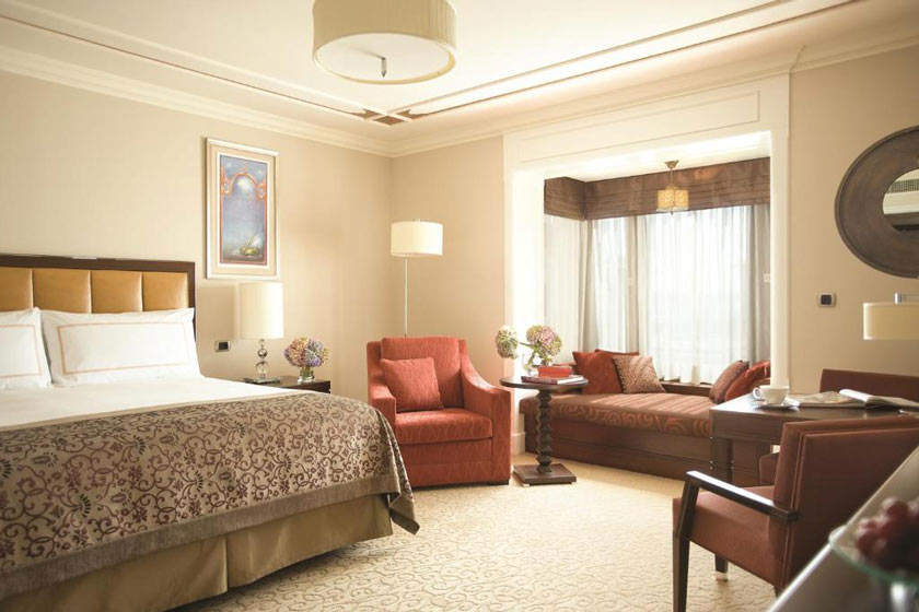 Four Seasons Hotel At The Bosphorus Istanbul - Superior Room with King Bed