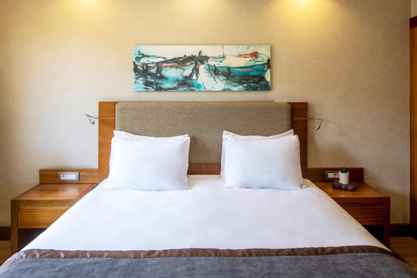 Holiday Inn Sisli Hotel Istanbul - Standard King Room - Non-Smoking