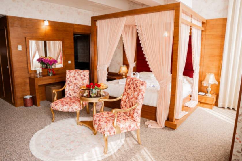 هتل سی نور مشهد - سوئیت دو تخته پرنسس