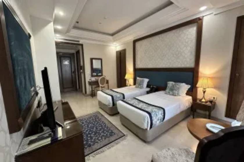 هتل ویستریا تهران - اتاق دوتخته توئین ویژه (اقامت با صبحانه)