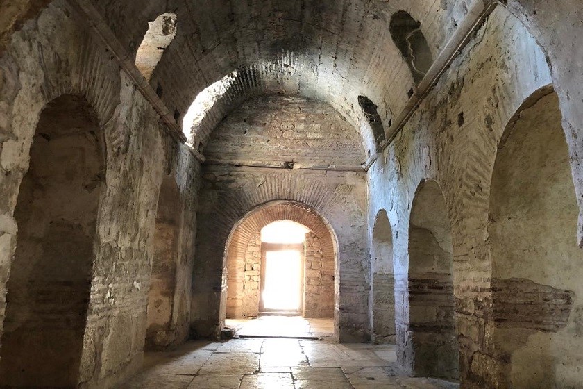 راهروها و گذرگاهها