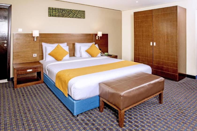 Best Western Premier Muscat - King Suite with Mountain View